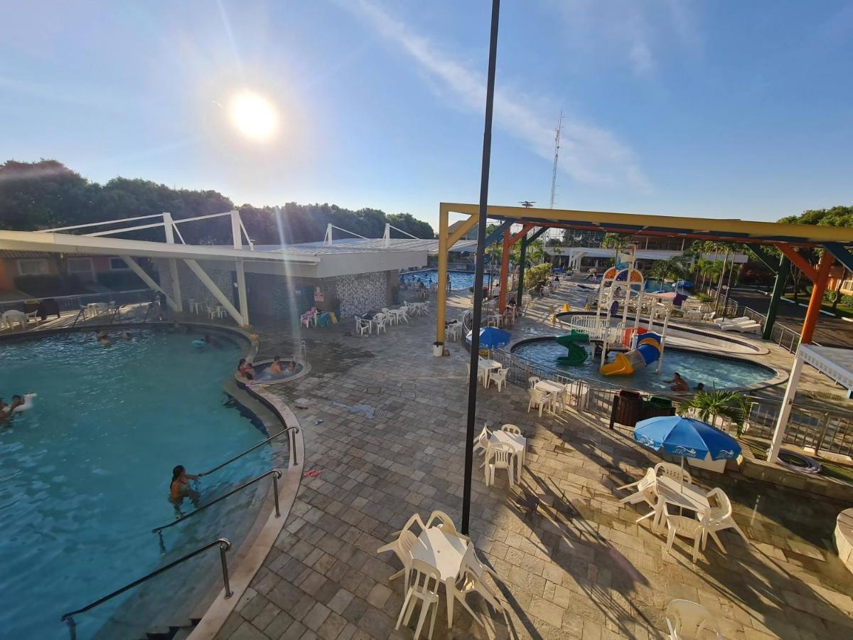 كلدس نوفاس Hotel Diroma Fiori - Parque Aquatico E Muitas Piscinas المظهر الخارجي الصورة